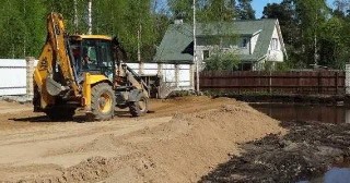 Отсыпка грунта Нижнеудинск, цена от 205 руб.