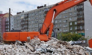 Вывоз строительного мусора с участка в Нижнеудинске недорого от 1534 руб. | 2Землекопа-Нжк